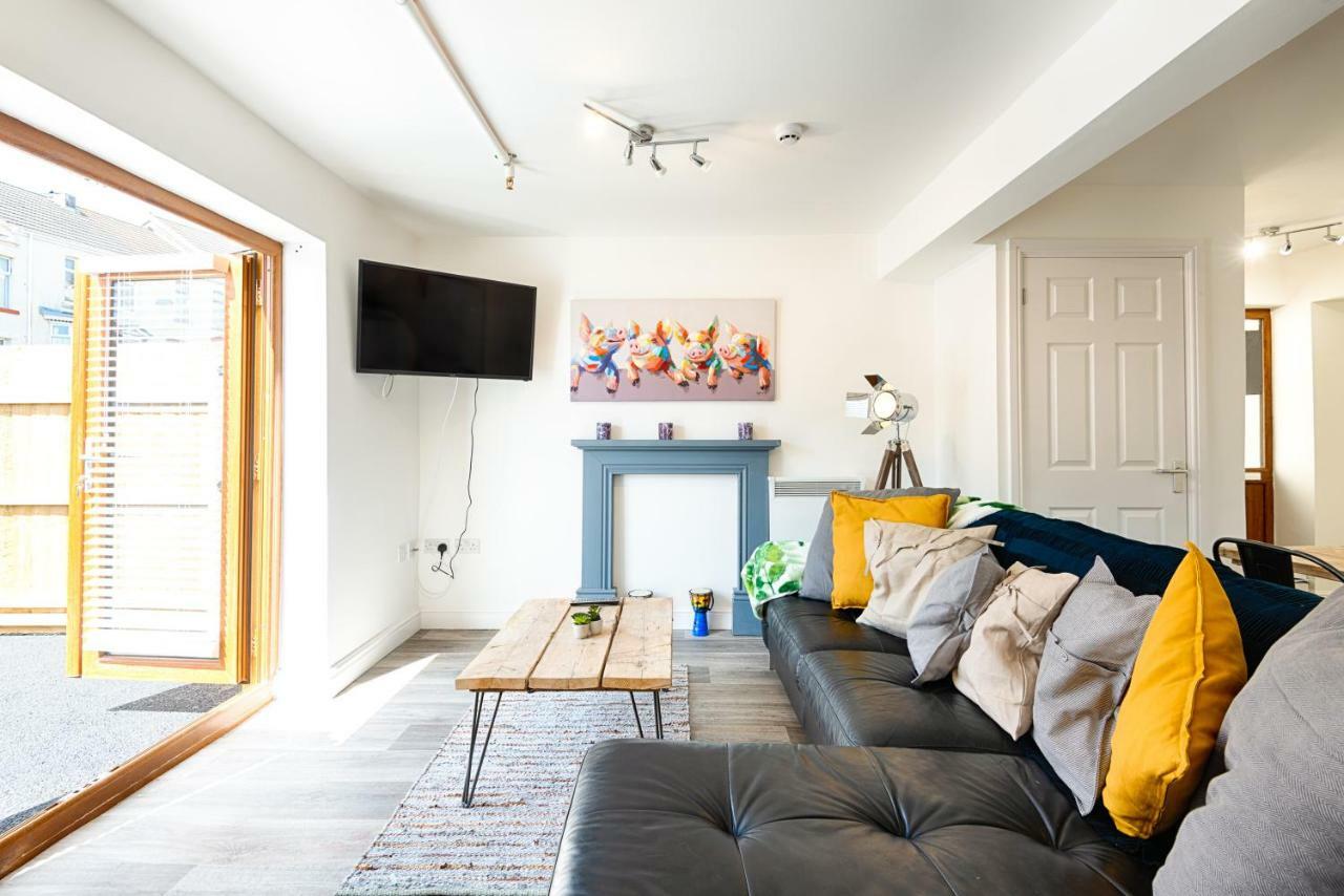 2 Ensuites, Garden, Smart Tv'S In All Rooms! Swansea Exterior foto